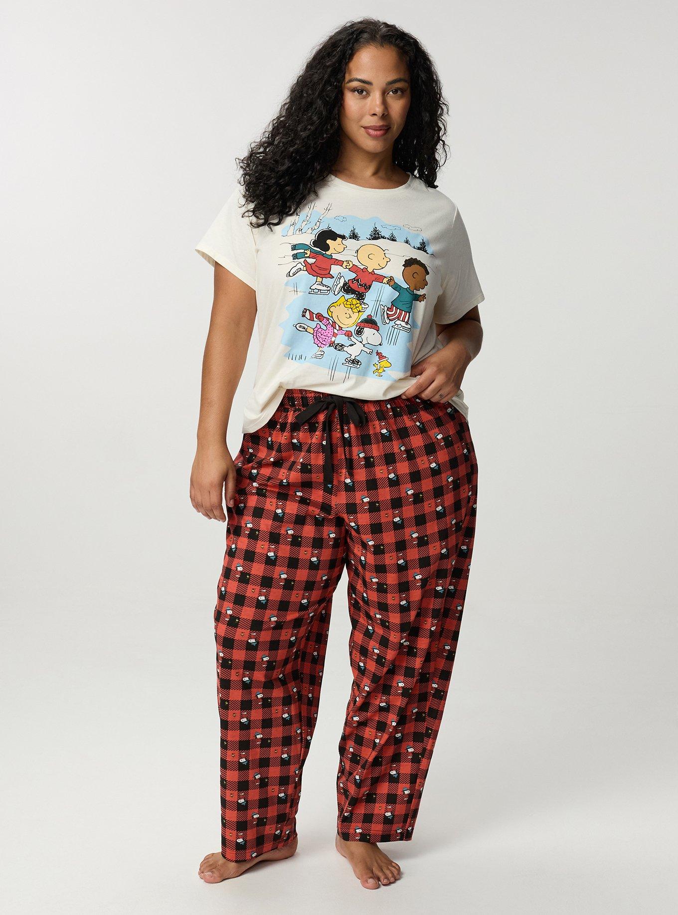 Peanuts Winter Lounge Top, SNOOPY SKATING WHITE ALYSSUM, alternate