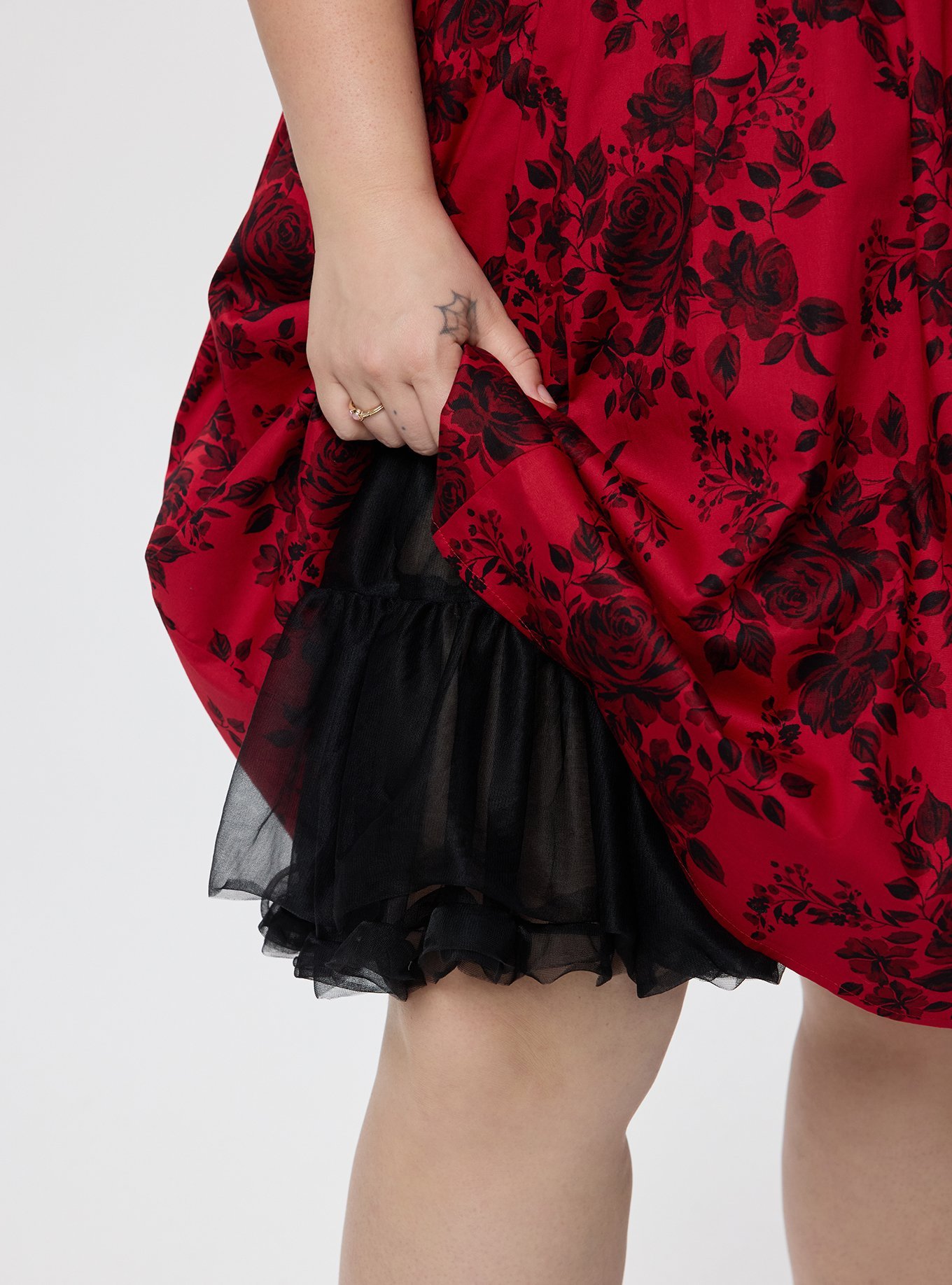 Retro Chic Puff Sleeve Swing Dress, VERONICA FLORAL RED, alternate