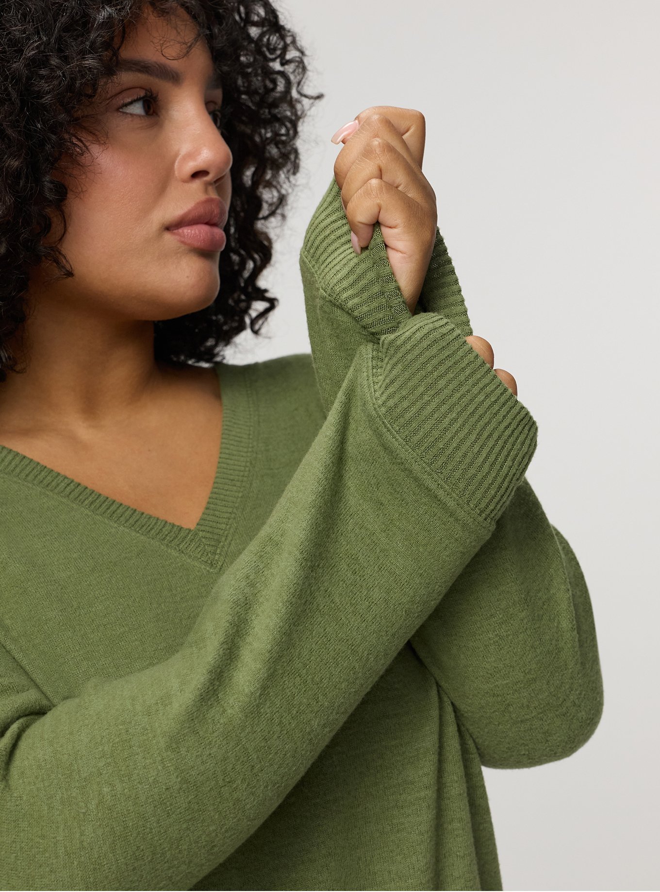Super Soft Plush V-Neck Shirttail Tunic Sweatshirt, OLIVINE, alternate