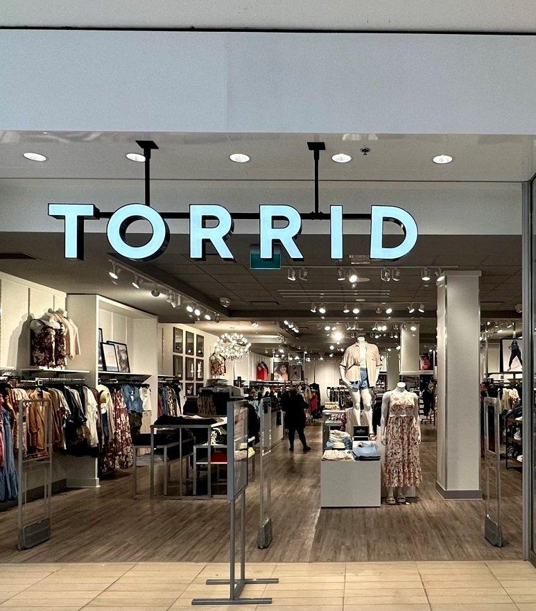 Plus Size Clothing in Regina SK at Torrid