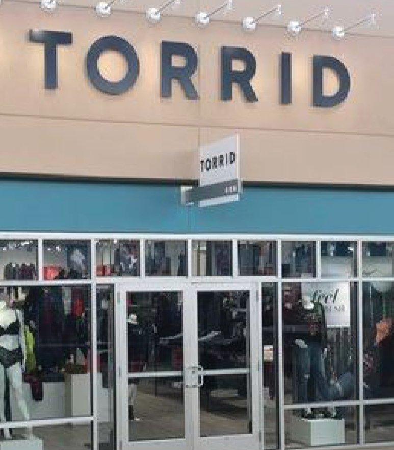 Plus Size Clothing in Peabody, MA at Torrid